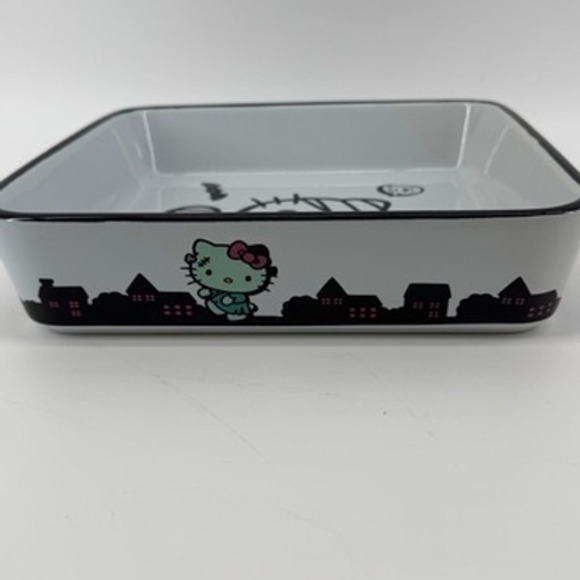 Hello Kitty Halloween Mummy Vampire Ceramic Square Baker Dish Zrike Brands 8in - Picture 3 of 9